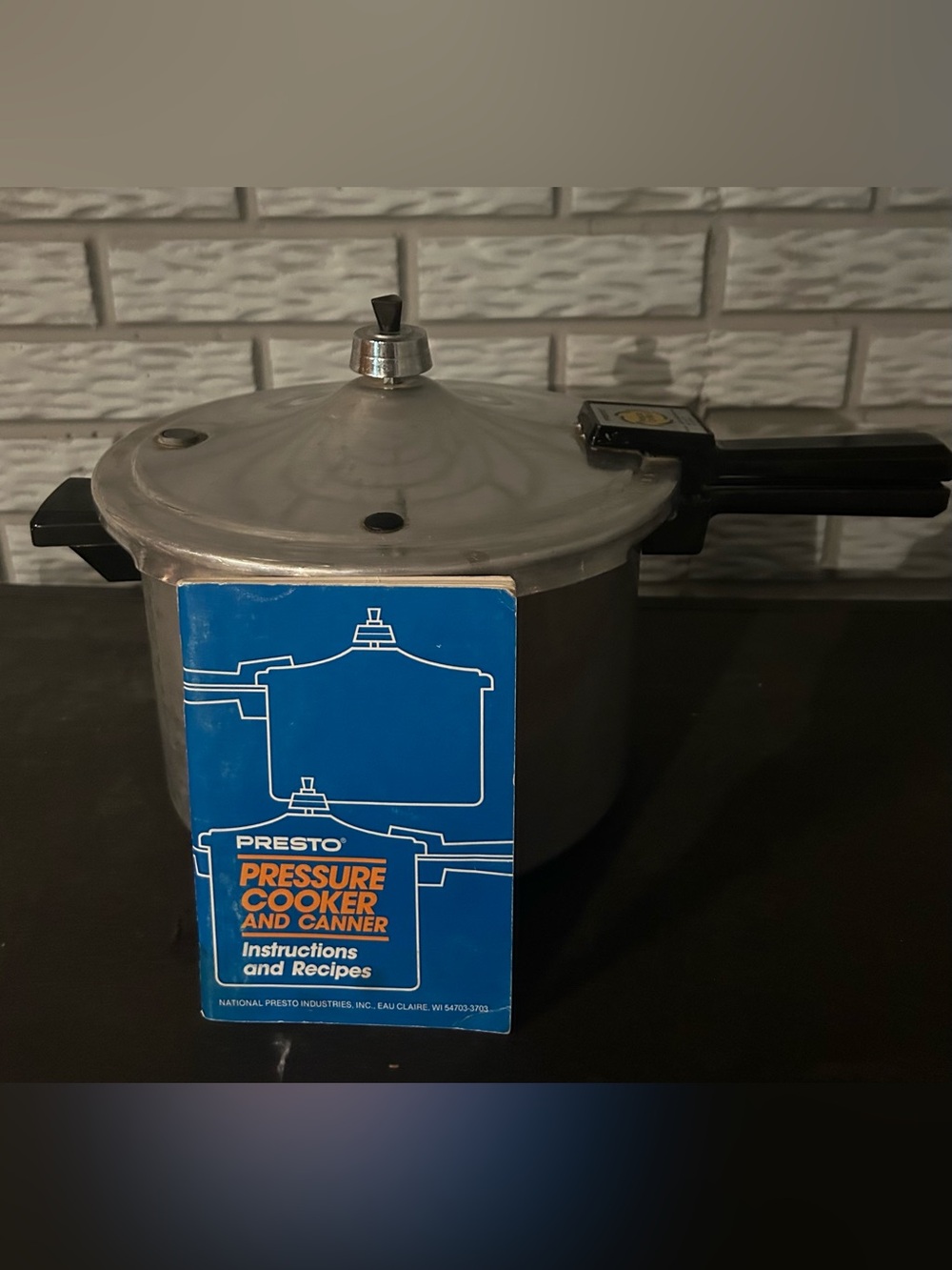 Vintage Presto Pressure Cooker & Canner 6 Quart Lid Handle W/ Jiggler  Book